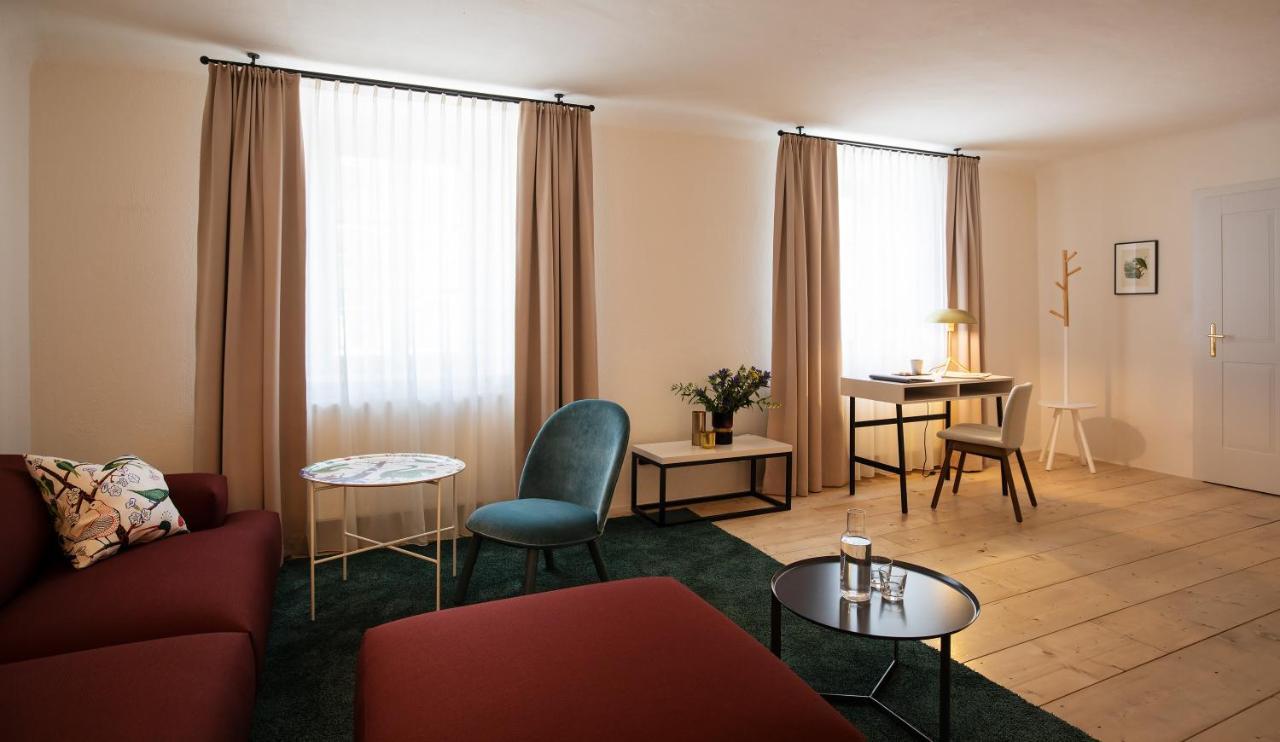 Boutique Hotel Zum Oberjaeger, Schloss Lackenbach Exterior foto