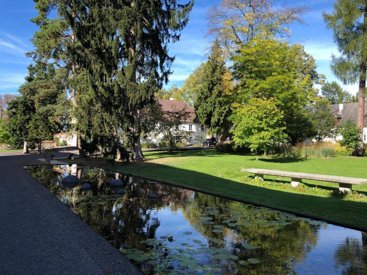 Boutique Hotel Zum Oberjaeger, Schloss Lackenbach Exterior foto